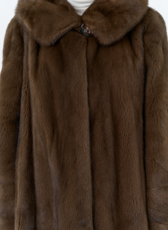 Шуба из меха норки с капюшоном