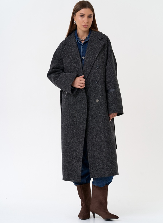 Женское пальто с отделкой из экокожи