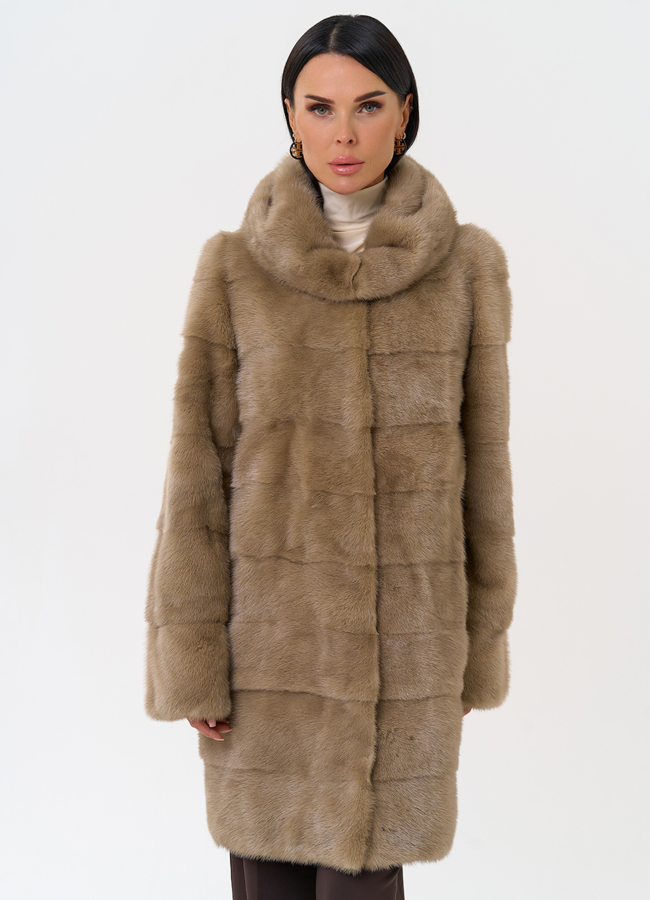 Поперечная норковая шуба с капюшоном модель № 31331 универмаг малина