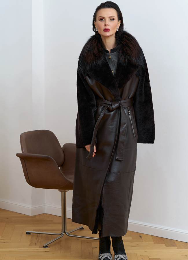 Женская натуральная дубленка с воротником из меха лисы модель № 31609 в кредит