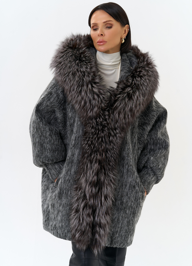 фото Женский удлиненный пуховик с отделкой из меха чернобурки модель № 31878
