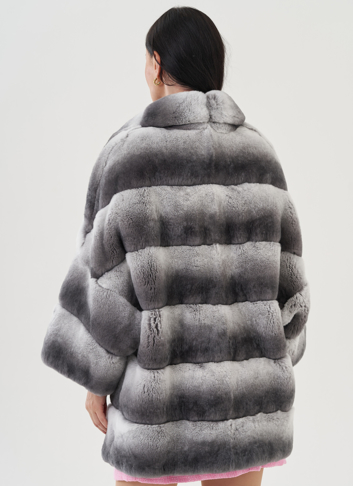 Шуба из кролика оверсайз