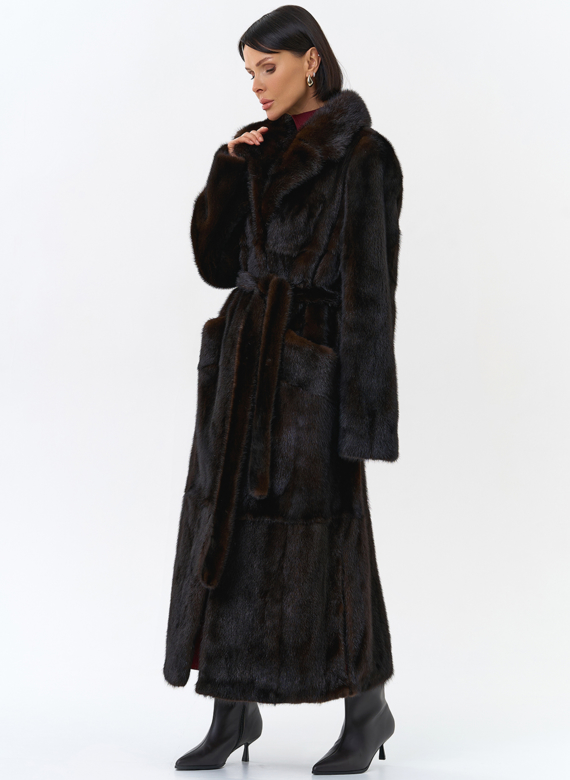 Длинная шуба из меха норки с английским воротником