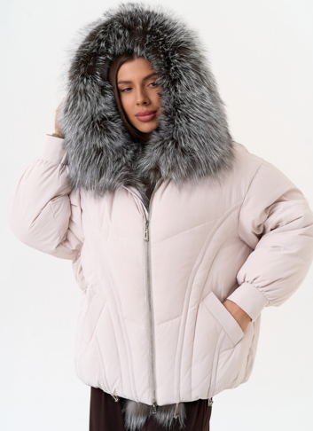Женский пуховик с отделкой из меха чернобурки