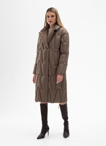 Женский пуховик с английским воротником