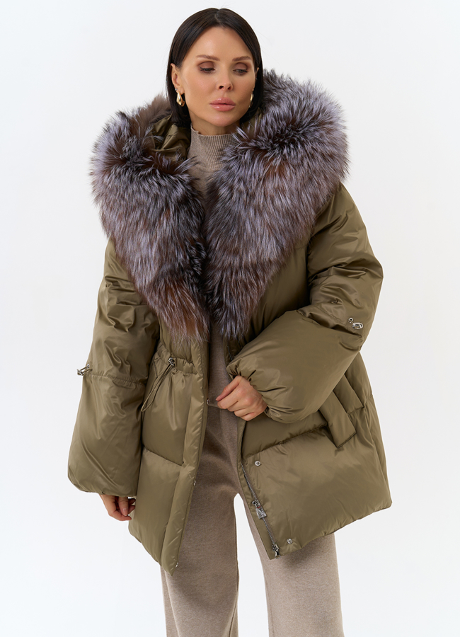 Женский пуховик с капюшоном из меха блюфрост модель № 31883 универмаг малина