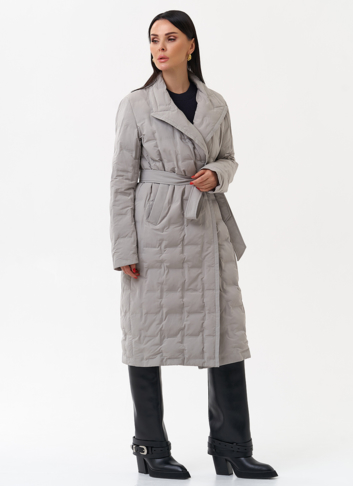 Женское утепленное пальто с английским воротником