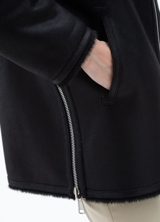 Женская двухсторонняя дубленка из эко кожи с капюшоном модель № 32028 универмаг малина