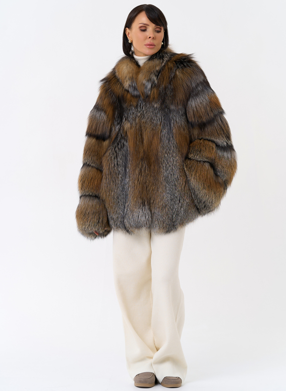 Короткая шуба из лисы