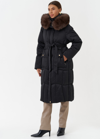 Пуховик с капюшоном из меха песца