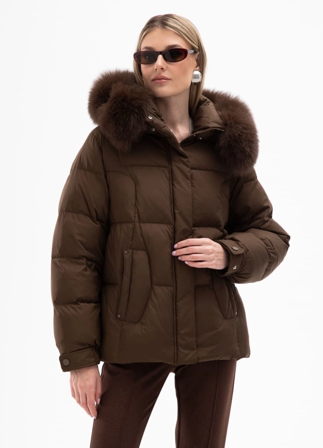 Короткий пуховик с капюшоном из меха песца модель № 31117 в кредит
