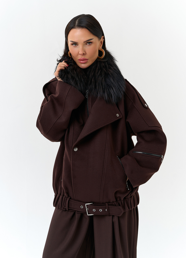 Женское укороченное пальто с отделкой из меха лисы модель № 32781 меха малина