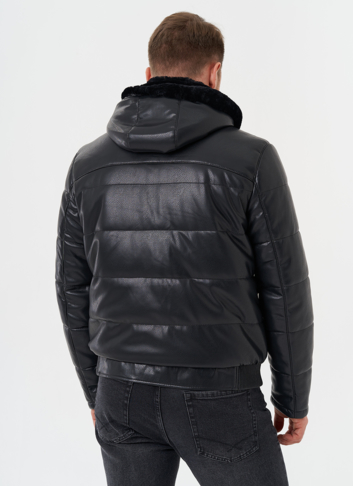 Утепленная куртка из эко кожи