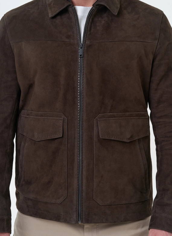 Мужская куртка из натуральной замши коричневого цвета